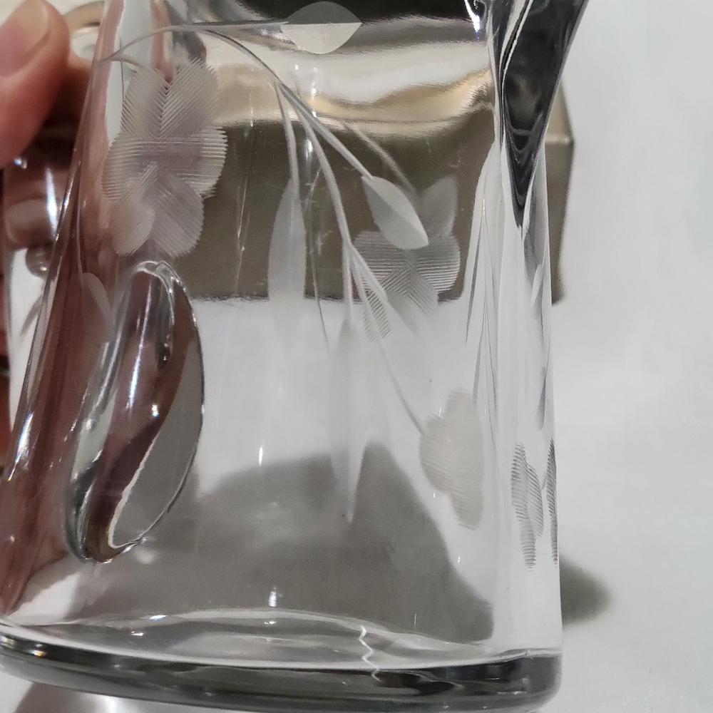 Vintage Heisey Glass Etched Floral Creamer Syrup Pitcher Metal Lid With Spring - Picture 8 of 16